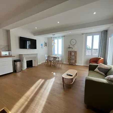 2 Bedroom With Ac Apartament